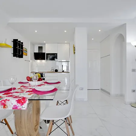 דירה Paradise Luxury